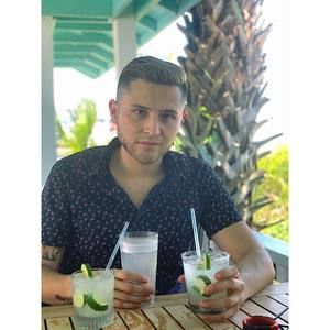 Meet your Posher, Bryan